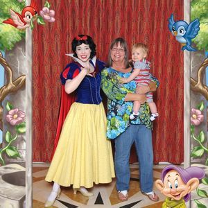 Meet your Posher, Phyllis